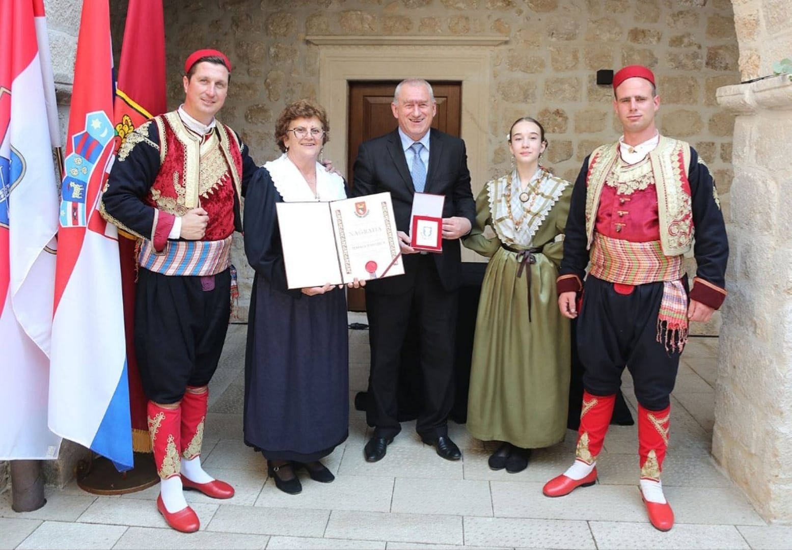 Nagrada Općine Župa dubrovačka za 50 godina ljubavi prema folkloru